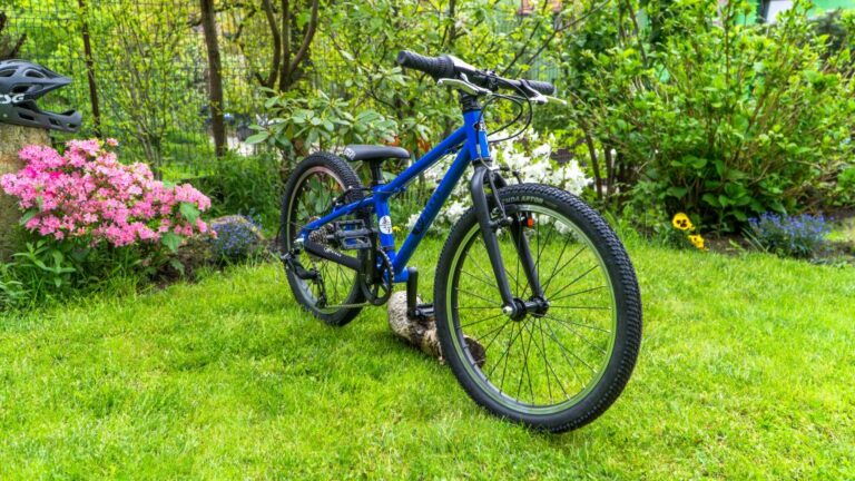 Lekki rower dla dziecka Kubikes 20S – pierwsza jazda