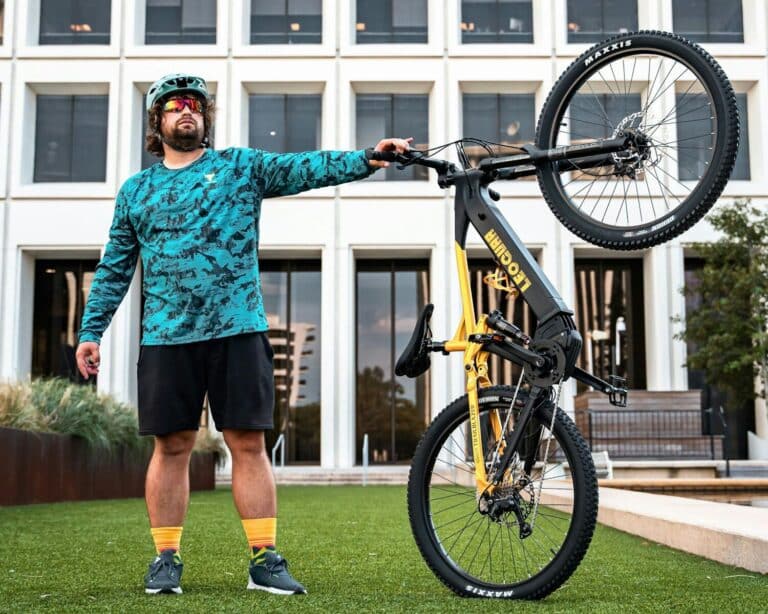 Jak jeździć e-MTB? Wybór trybu wspomagania – turbo, eco, trail